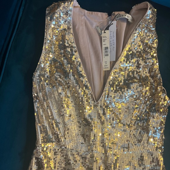 Alice And Olivia Sequin Floral Dress Cocktail Dress Alice And Olivia Sequin  Floral Dress Alice Olivia